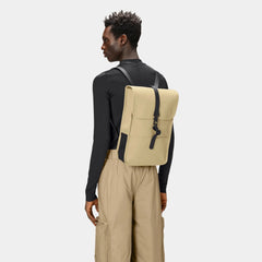 RAINS Ruksak mini - sand