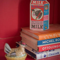 Archivist Čestitka Milk Carton