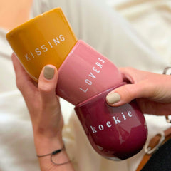 Sisi Šalica Kissing